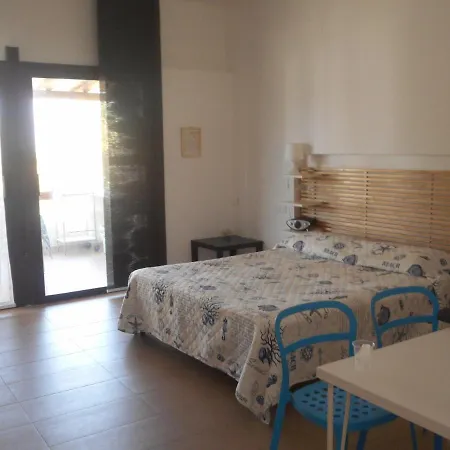 Menichetta Mono Apartment